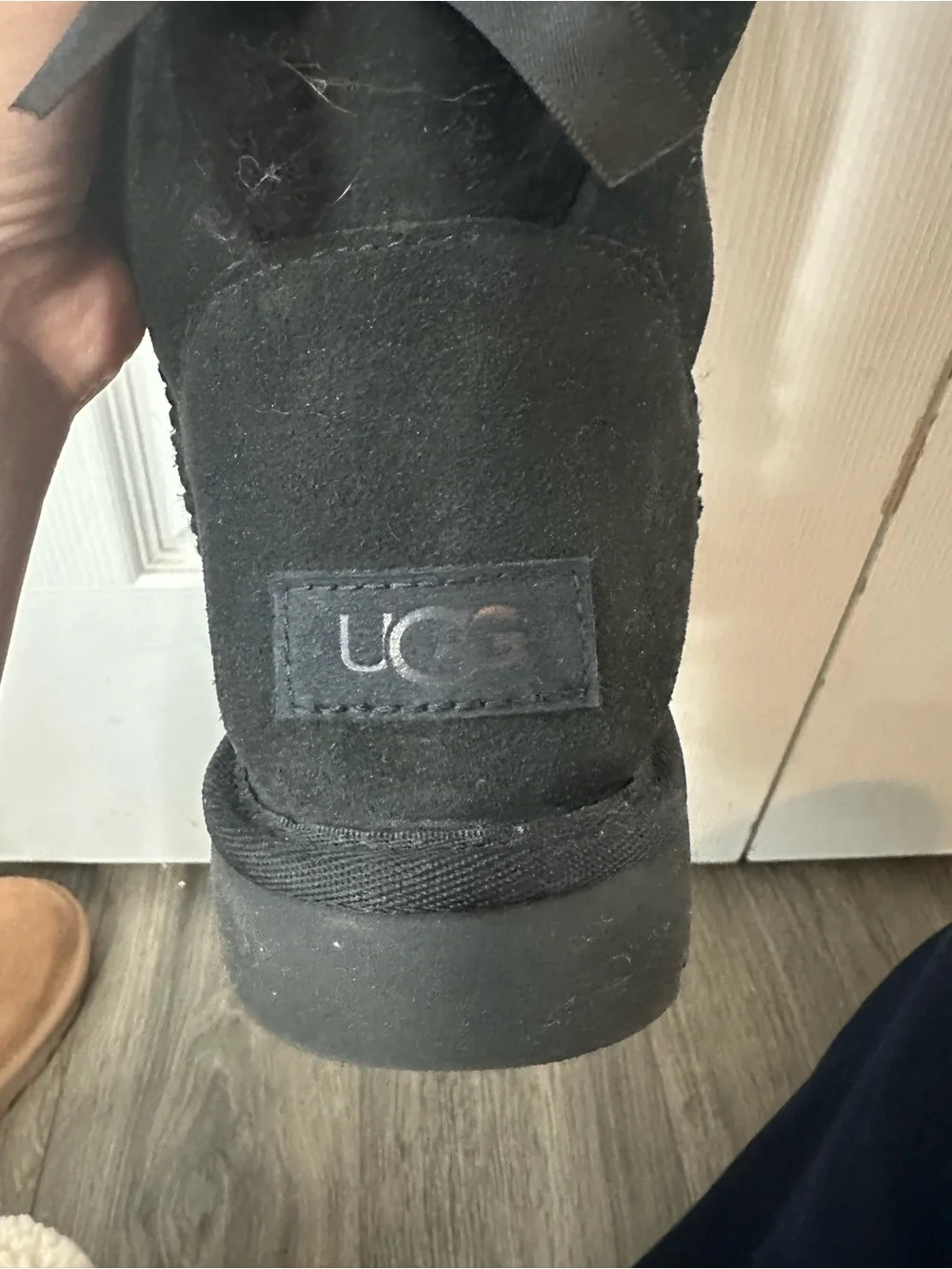 UGG Bailey bow tall II- black- size 9